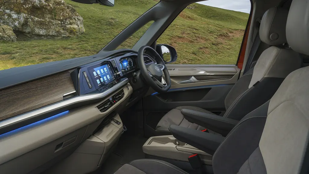 Volkswagen Multivan 1.5 TSI eHybrid Style 5dr LWB 4MOTION DSG