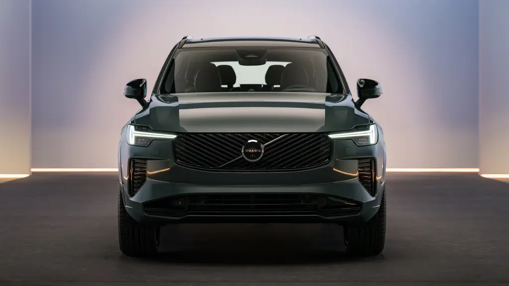Volvo XC90 2.0 T8 406 PHEV Plus Dark 5dr AWD Geartronic
