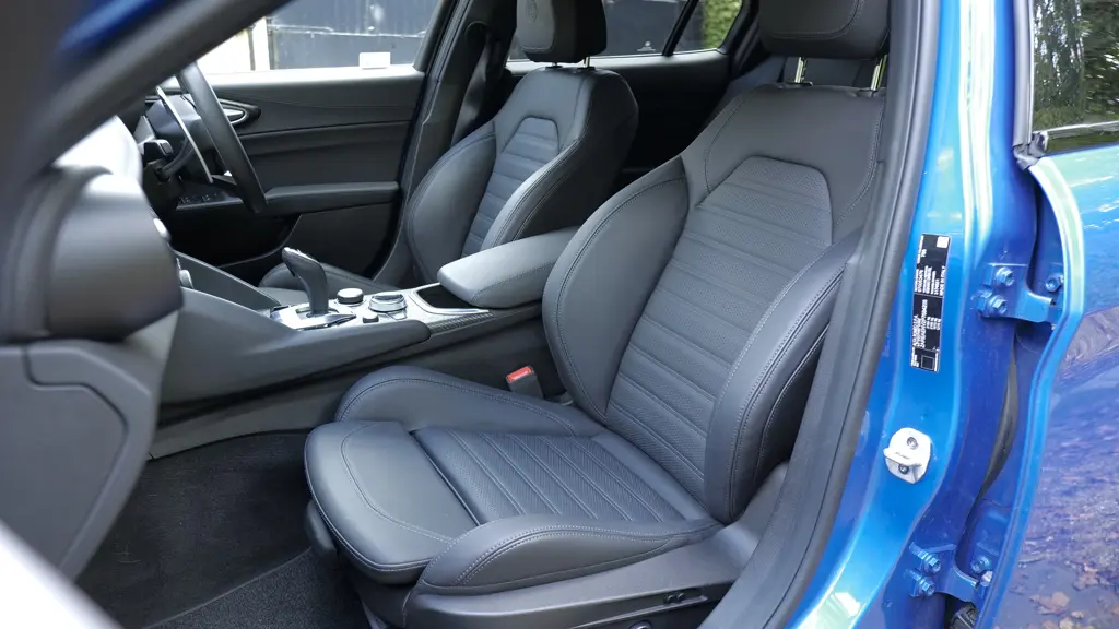 Alfa Romeo Giulia 2.9 V6 BiTurbo Quadrifoglio 4dr Auto