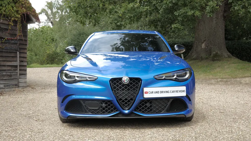 Alfa Romeo Giulia 2.9 V6 BiTurbo Quadrifoglio 4dr Auto