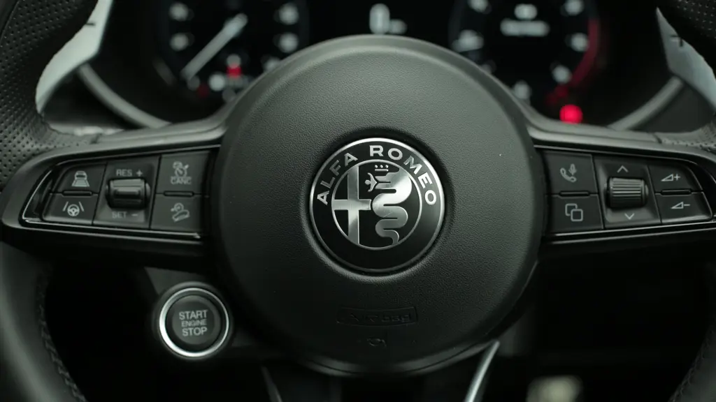 Alfa Romeo Stelvio 2.0 Turbo 280 Sprint 5dr AWD Auto