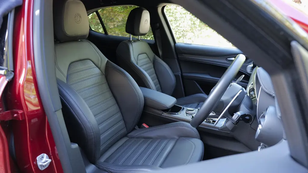 Alfa Romeo Stelvio 2.9 V6 BiTurbo Quadrifoglio 5dr Auto