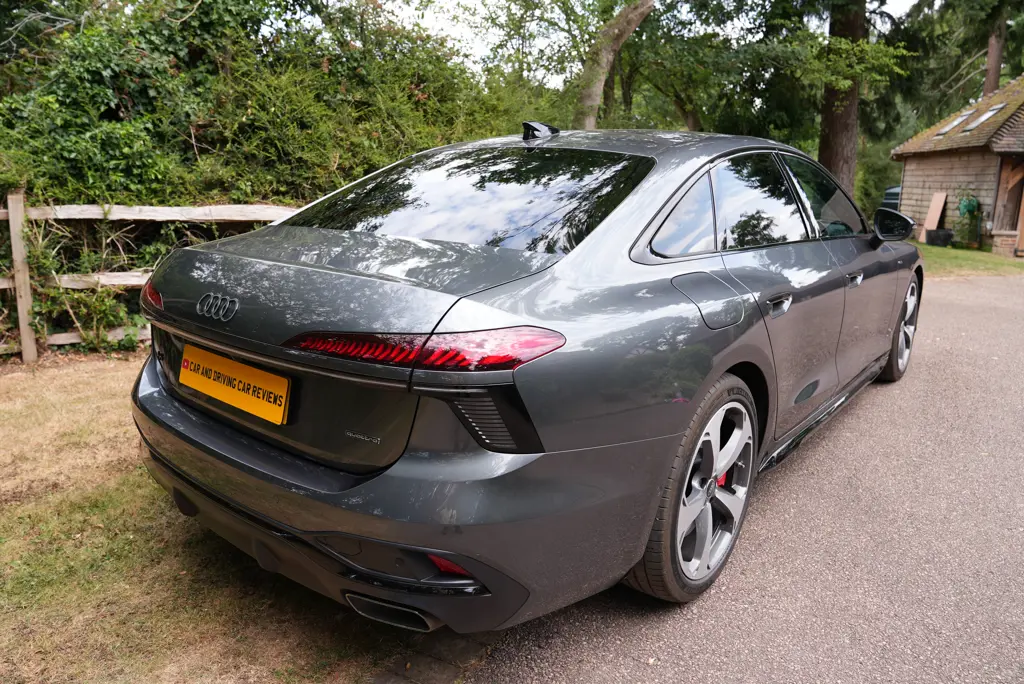 Audi A6 2.0 e-Hybrid Quattro 299 Black Ed 5dr S Tronic