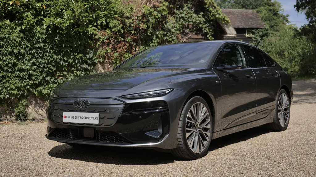 Audi A6 210kW 83kWh S Line 5dr Auto S+V