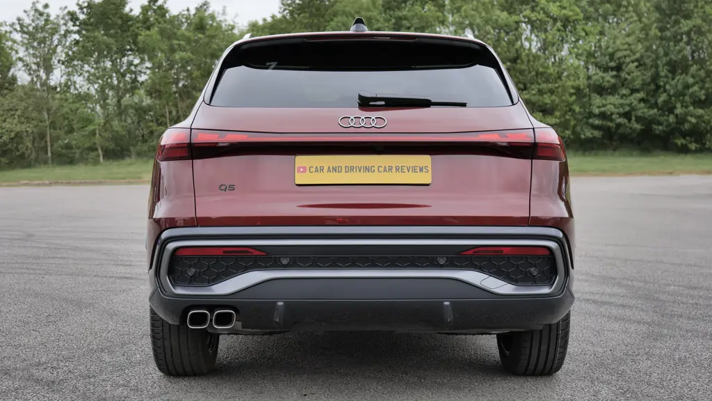 Audi Q5 2.0 TFSI e Quattro 299 S Line 5dr S Tronic