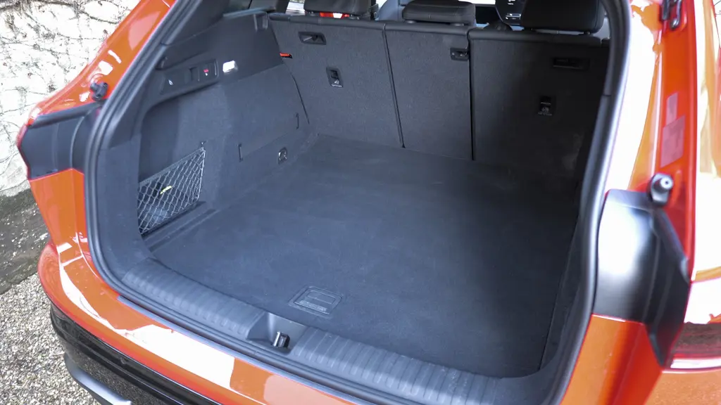 Audi Q6 225kW Performance 100kWh Edition 1 5dr Auto S+V