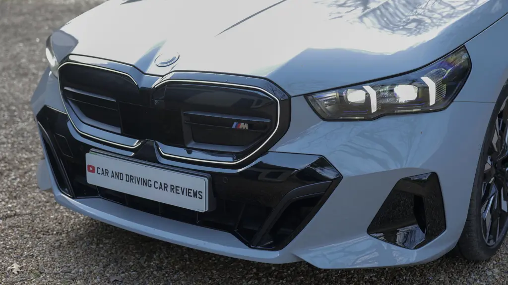 BMW i5 250kW eDr40 M Sport Pro 84kWh 4dr Auto Tech+/Comf+