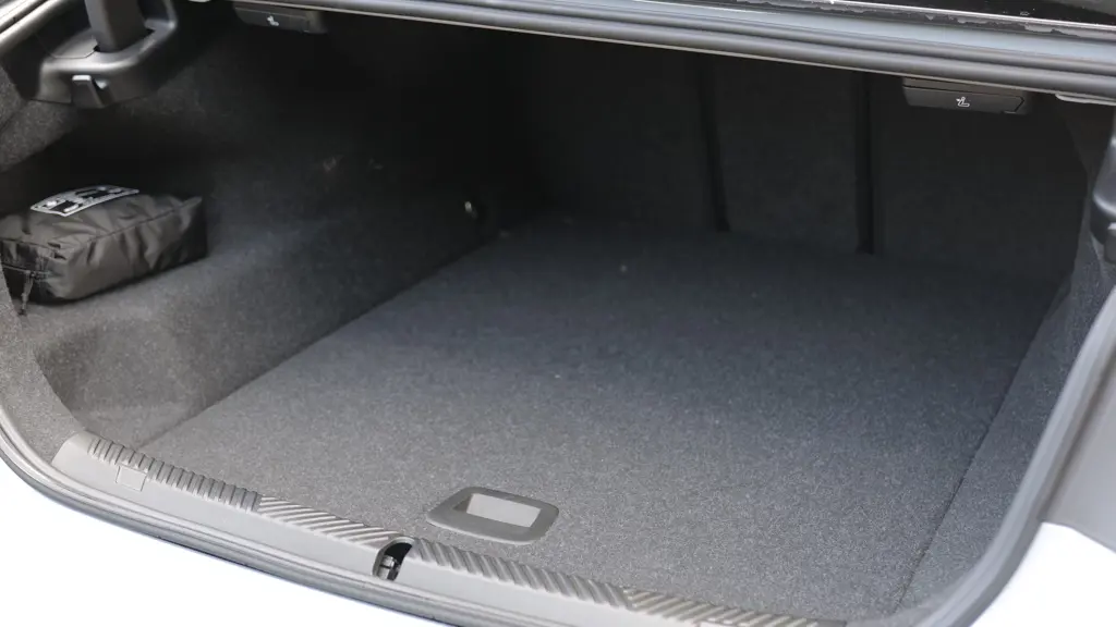 BMW i5 250kW eDr40 M Sport Pro 84kWh 4dr Auto Tech+/Comf+