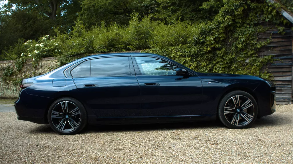 BMW i7 400kW xDrive60 Excellence 105.7kWh 4dr Auto