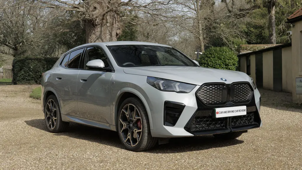 BMW ix2 230kW xDrive30 M Sport 65kWh 5dr Auto Tech+/22kW