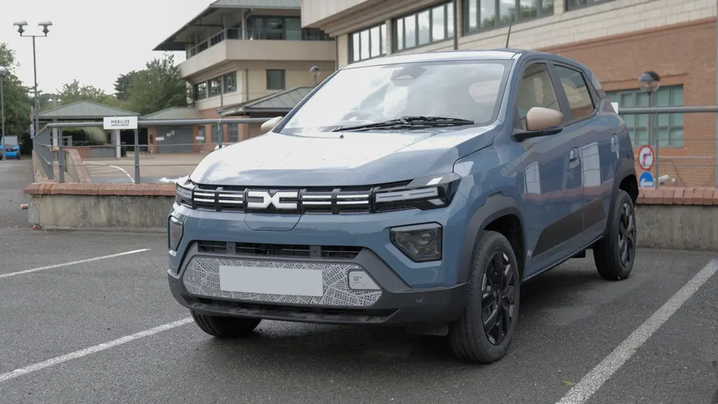 Dacia Spring 27kWh Expression 65 48kW 5dr Auto