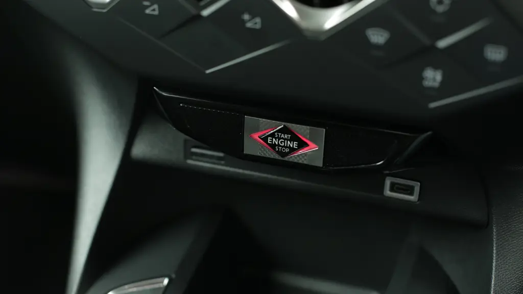 DS DS 3 115kW E-TENSE Pallas 54kWh 5dr Auto