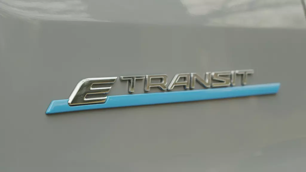 Ford Transit E- 390 L3 RWD 198KW 68KWH H3 Trend Van Auto