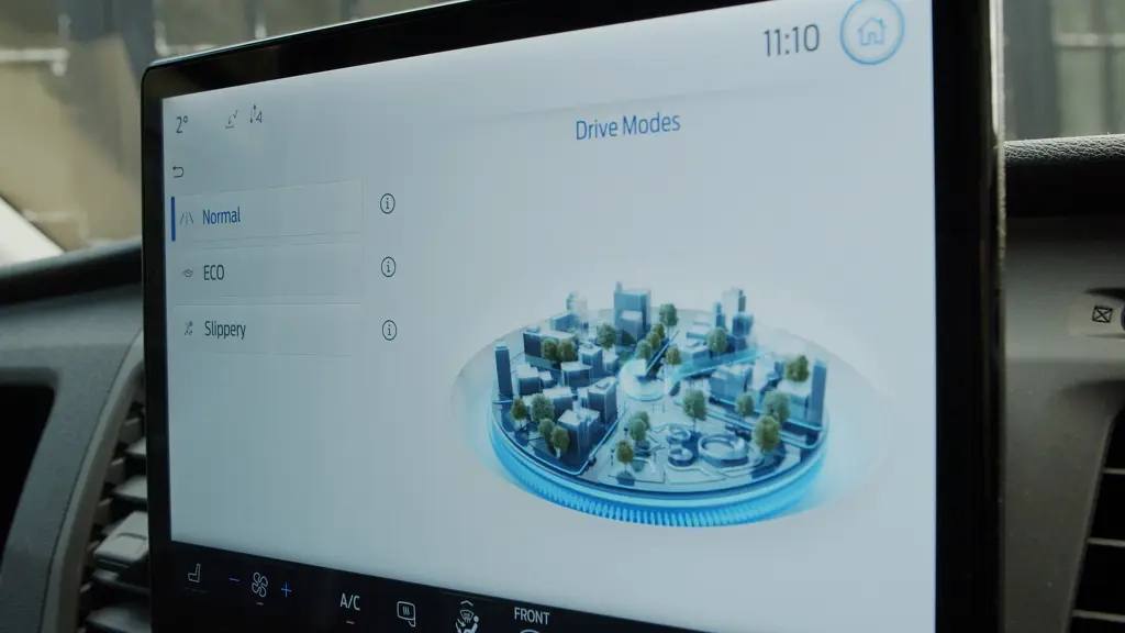 Ford Transit E- 350 L3 RWD 135KW 89KWH Trend Chassis CAB Auto DAP