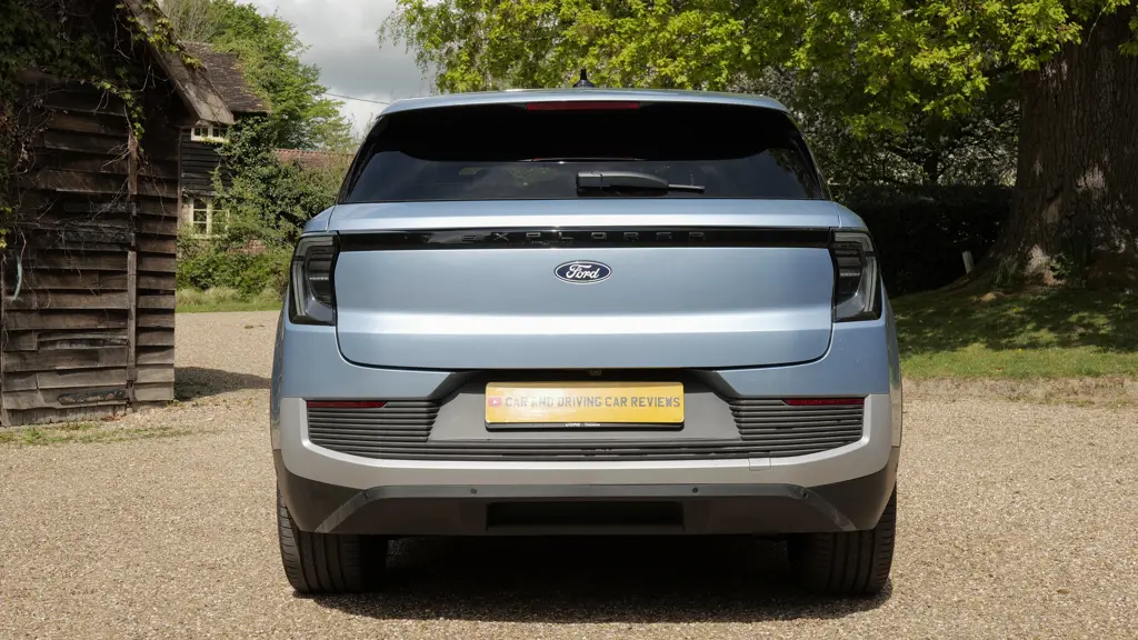 Ford Explorer 250kW Select 79kWh AWD 5dr Auto Driver Assist