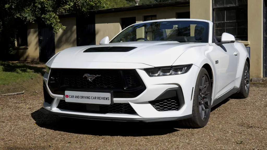 Ford Mustang 5.0 V8 GT 2dr Auto