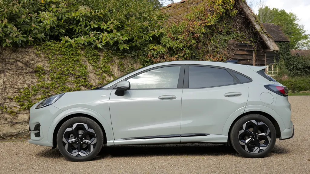 Ford Puma 1.0 EcoBoost Hybrid mHEV Titanium 5dr