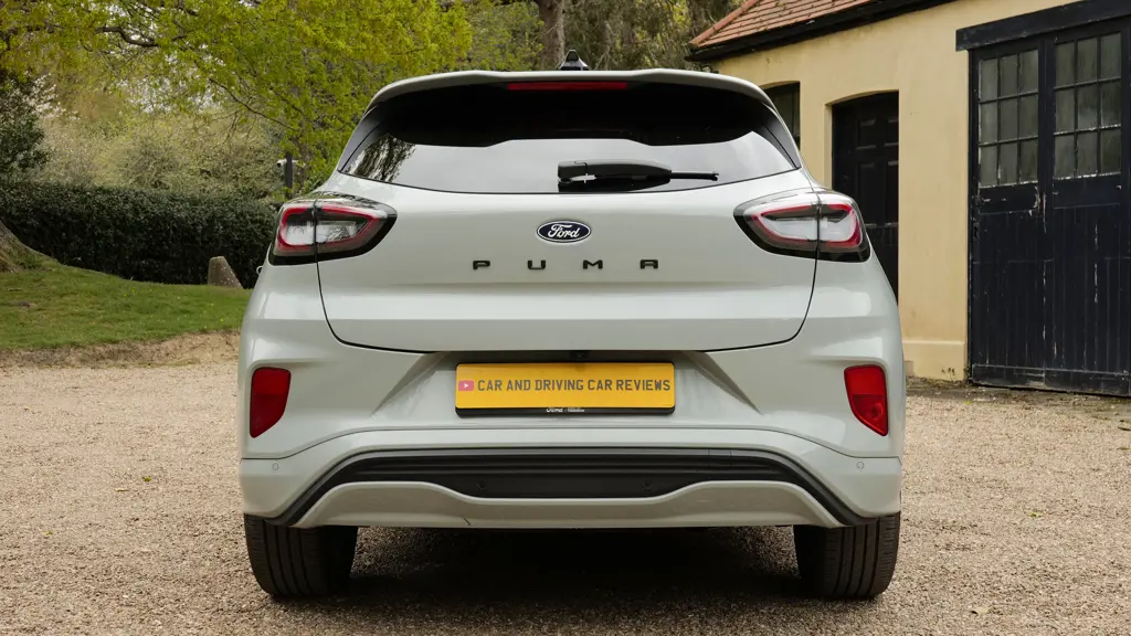 Ford Puma 1.0 EcoBoost Hybrid mHEV Titanium 5dr