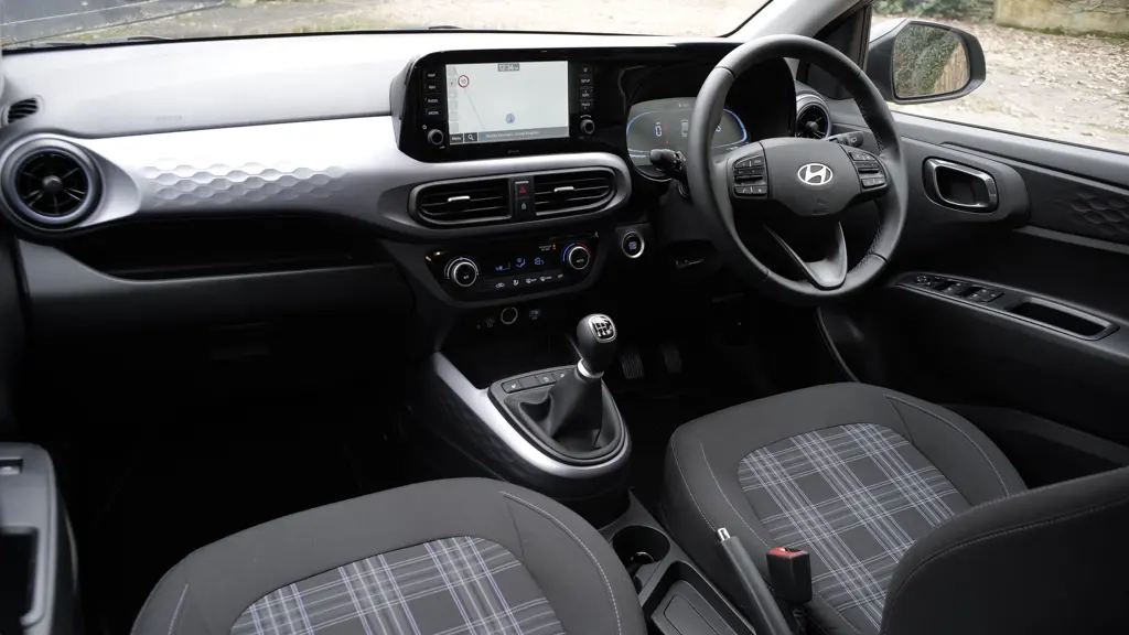 Hyundai i10 1.2 Premium 5dr Auto Nav