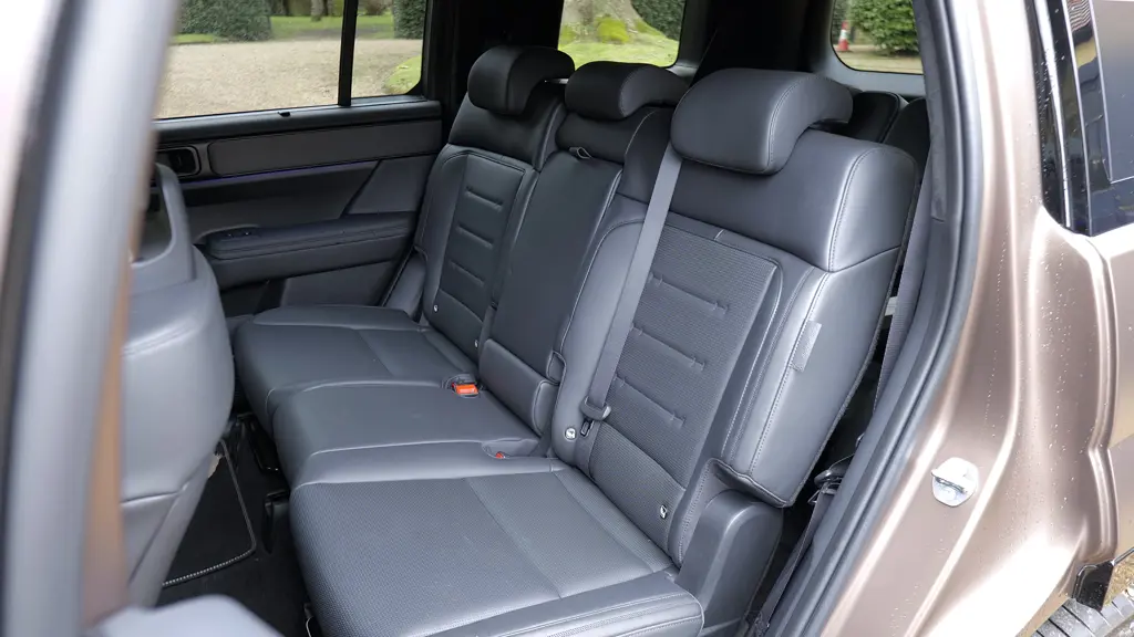 Hyundai Santa Fe 1.6 TGDi Plug-in Hybrid Ultimate 5dr 4WD Auto