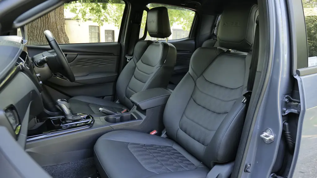 Isuzu D-MAX Special Edition 1.9 V-Cross Steel Edition Double CAB 4X4