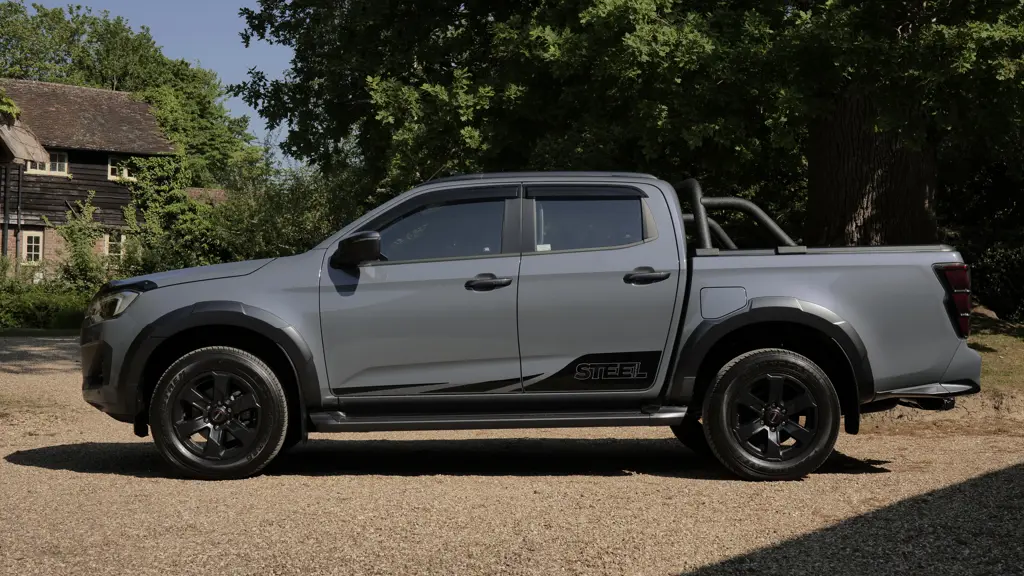 Isuzu D-MAX Special Edition 1.9 V-Cross Steel Edition Double CAB 4X4
