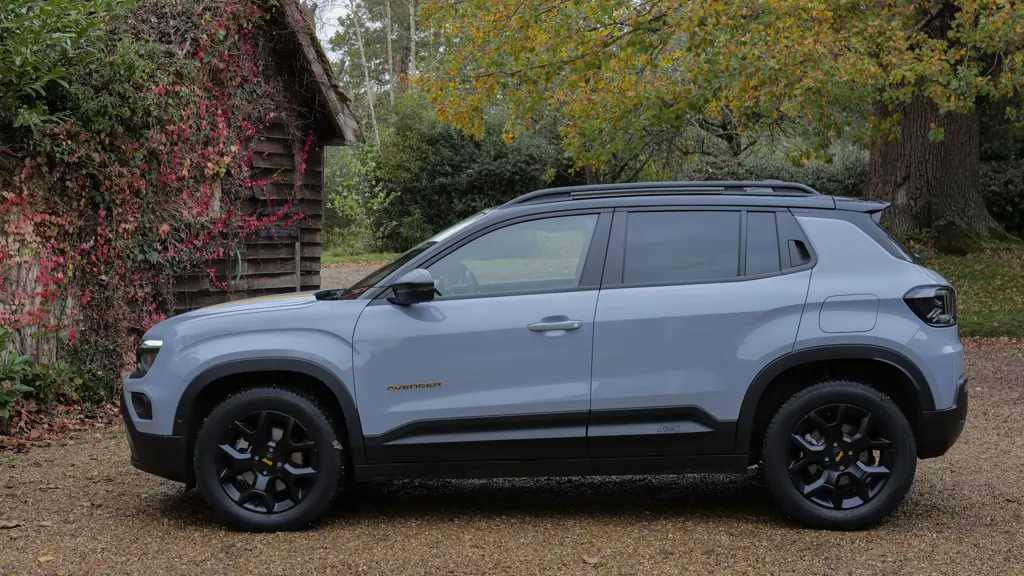 Jeep Avenger 115kW e-Longitude 54kWh 5dr Auto