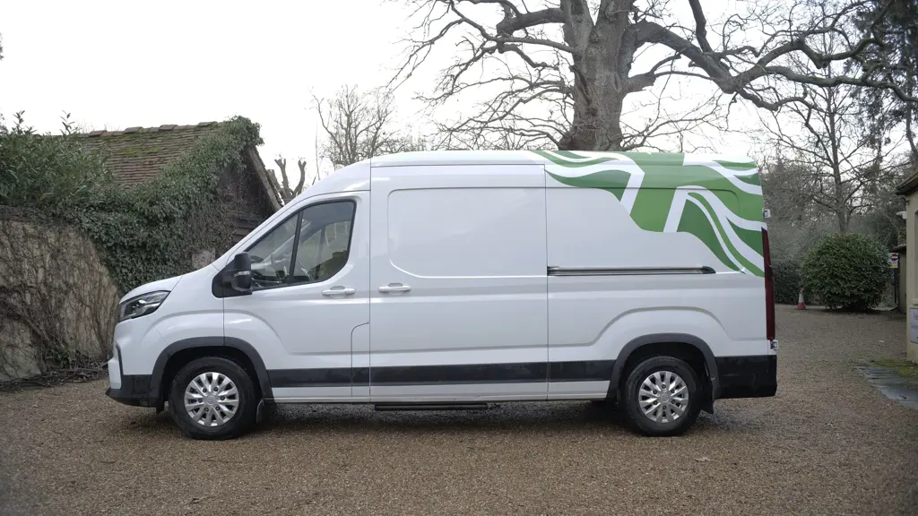 Maxus Deliver 9 LWB Diesel FWD 2.0 D20 150 Extra High Roof Van