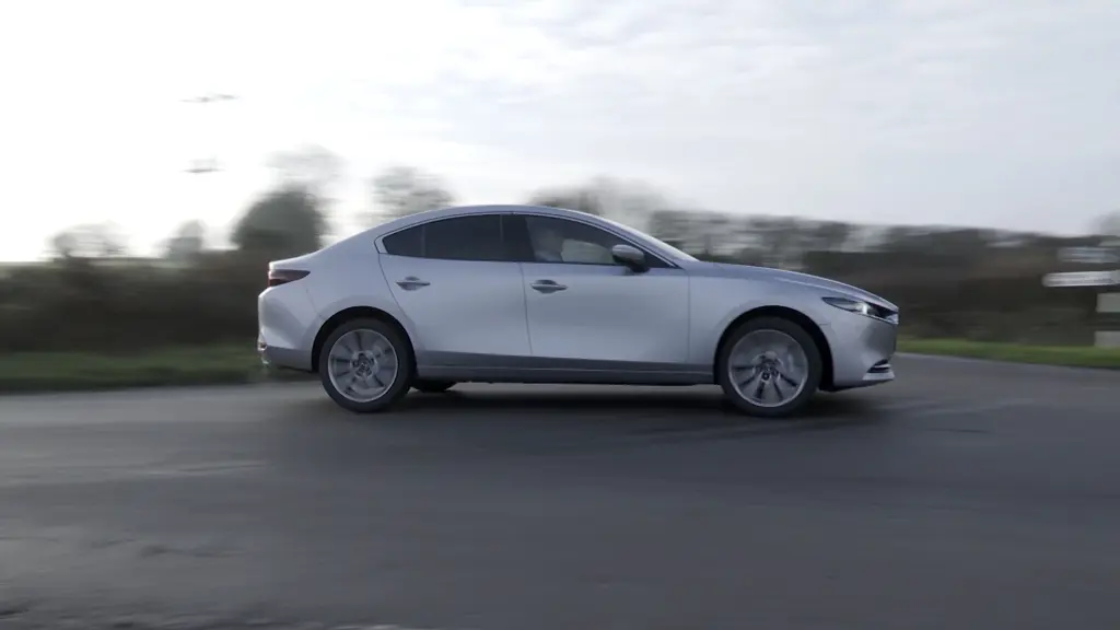 Mazda 3 2.0 e-Skyactiv X MHEV 186 Exclusive-Line 4dr Auto