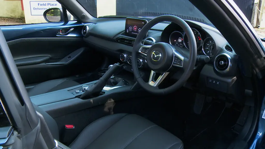 Mazda MX-5 1.5 132 Exclusive-Line 2dr