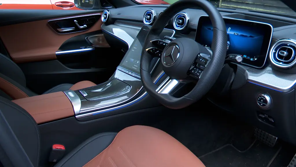 Mercedes-Benz C Class C300 AMG Line Premium Plus 4dr 9G-Tronic