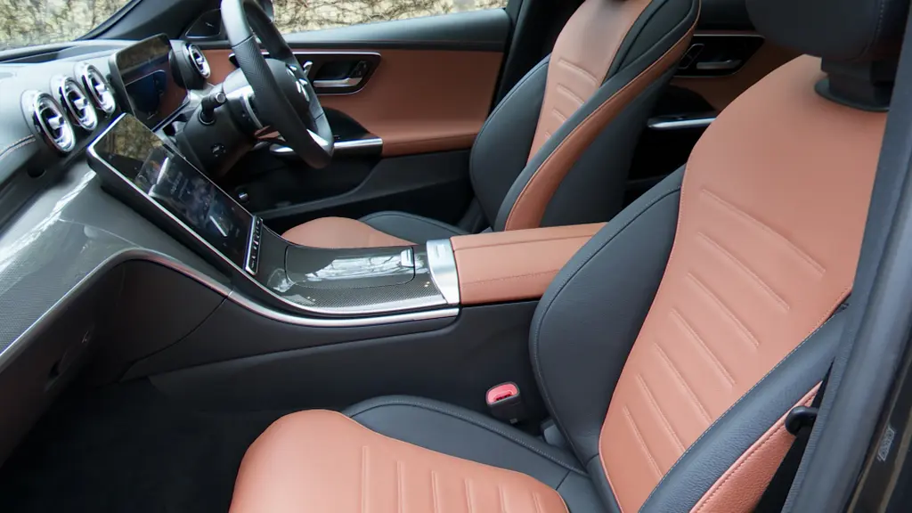 Mercedes-Benz C Class C300 AMG Line Premium Plus 4dr 9G-Tronic