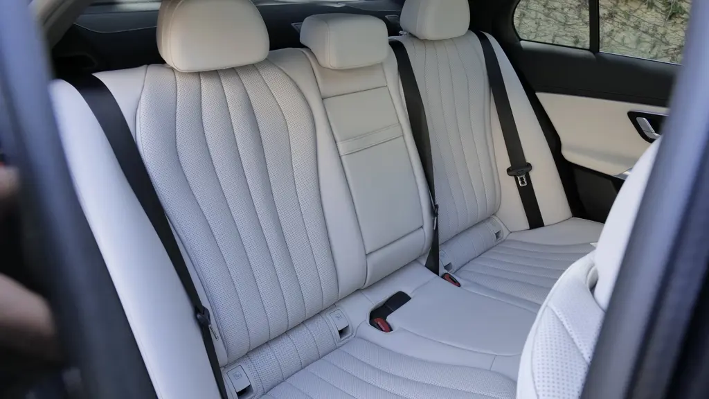 Mercedes-Benz E Class E200 Exclusive Premium Plus 4dr 9G-Tronic