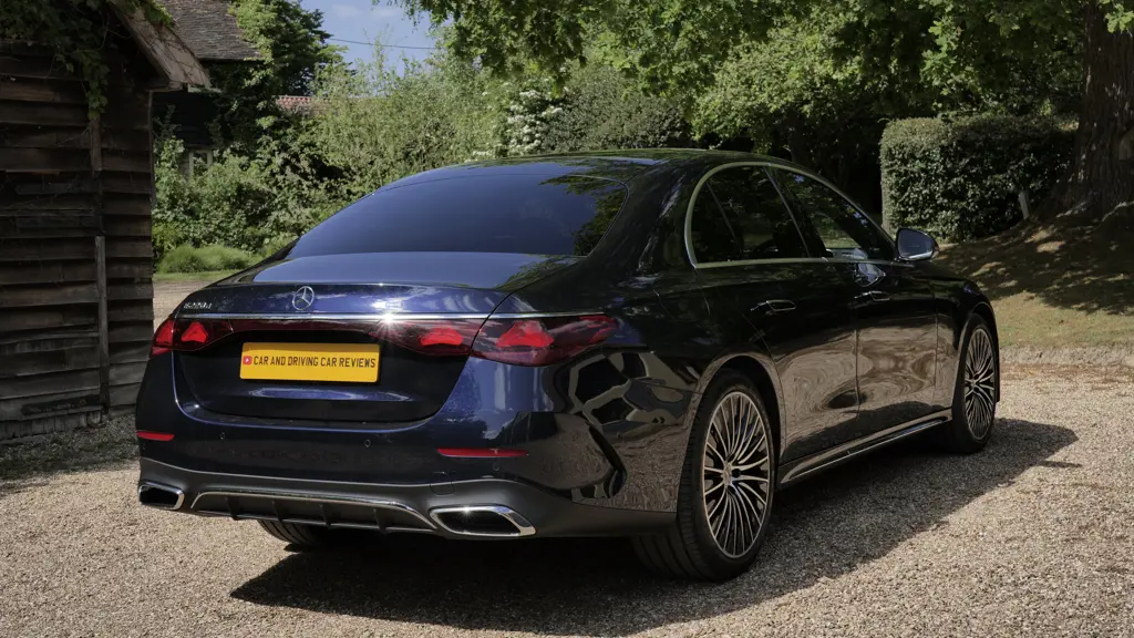 Mercedes-Benz E Class E200 Exclusive Premium Plus 4dr 9G-Tronic