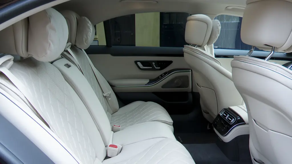 Mercedes-Benz S Class S580e 4Matic L AMG Line Premium 4dr 9G-Tronic