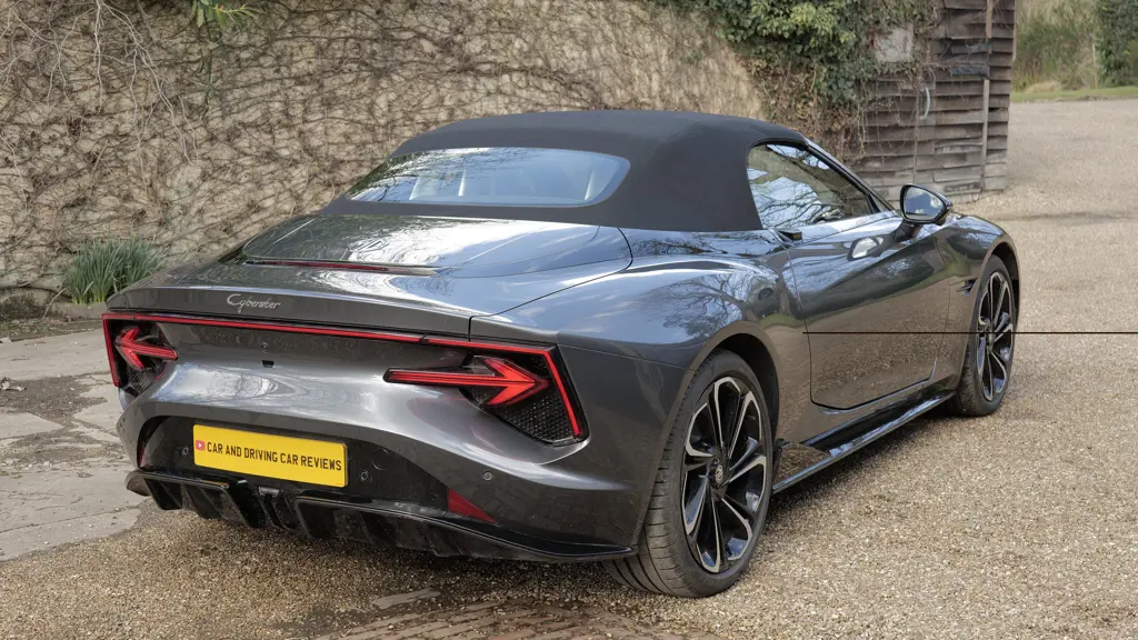 MG Motor UK Cyberster 375kW GT Dual Motor 77 kWh 2dr AWD Auto