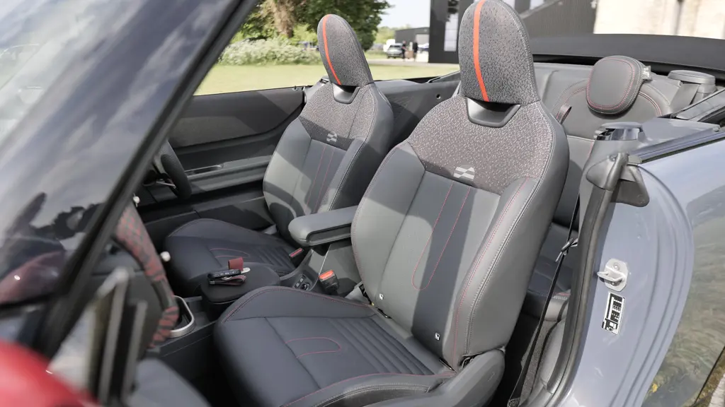 MINI Cooper 2.0 C Sport 2dr Auto