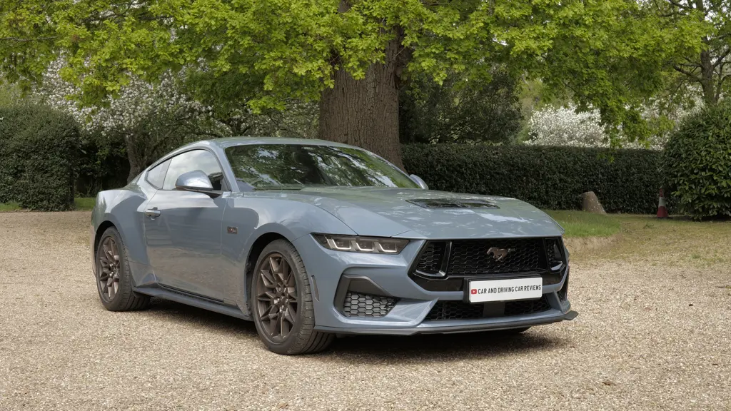 Ford Mustang 5.0 V8 Dark Horse 2dr Auto