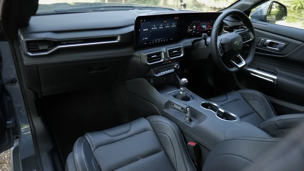 Ford Mustang 5.0 V8 Dark Horse 2dr Auto