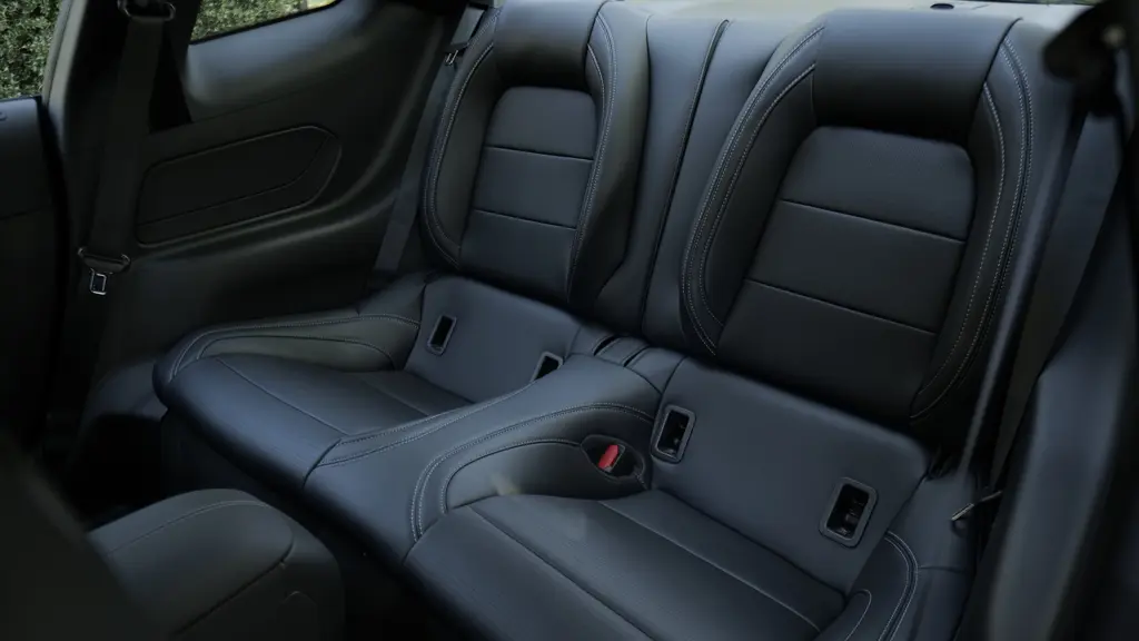 Ford Mustang 5.0 V8 Dark Horse 2dr Auto