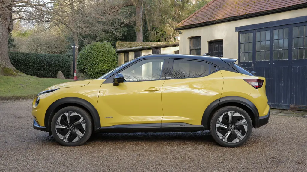 Nissan Juke 1.0 DiG-T Acenta Premium 5dr