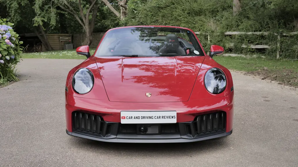 Porsche 911 S 2dr PDK