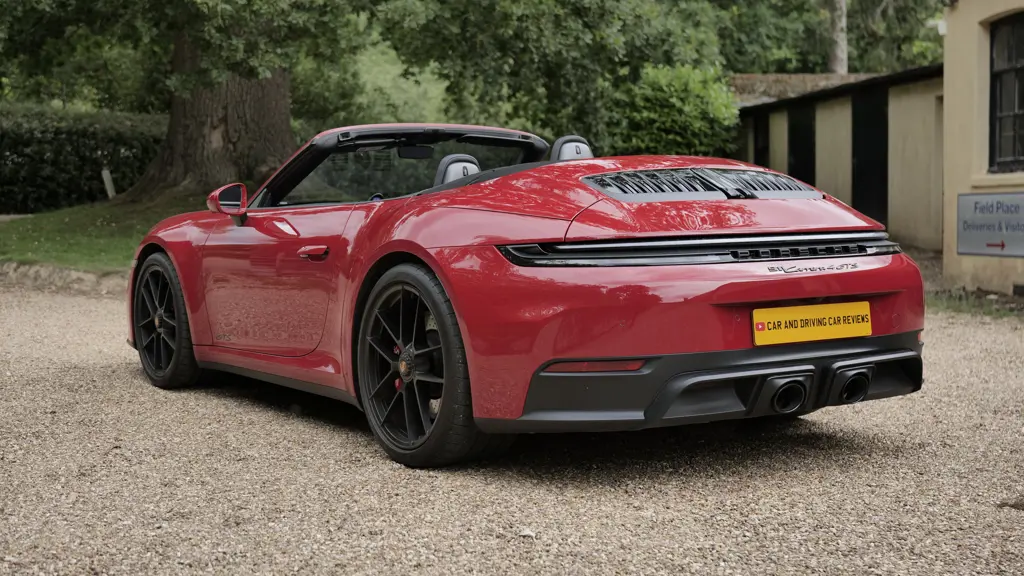 Porsche 911 S 2dr PDK