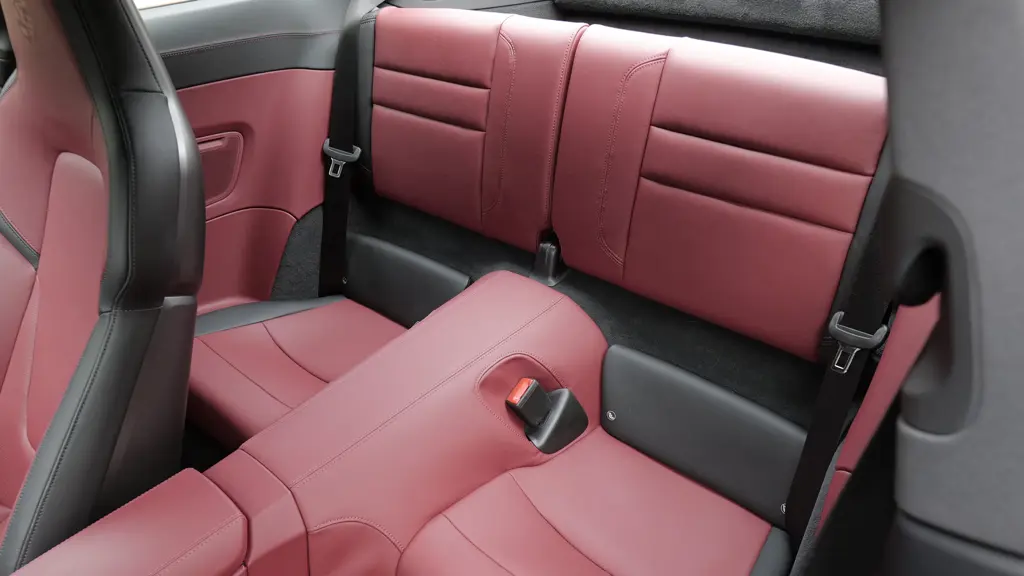 Porsche 911 S 2dr PDK