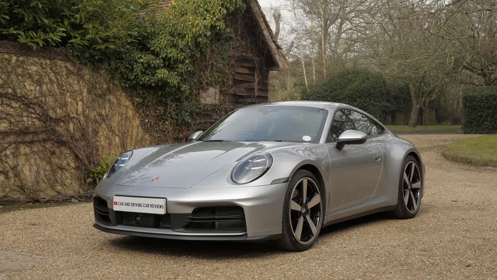 Porsche 911 S 2dr PDK