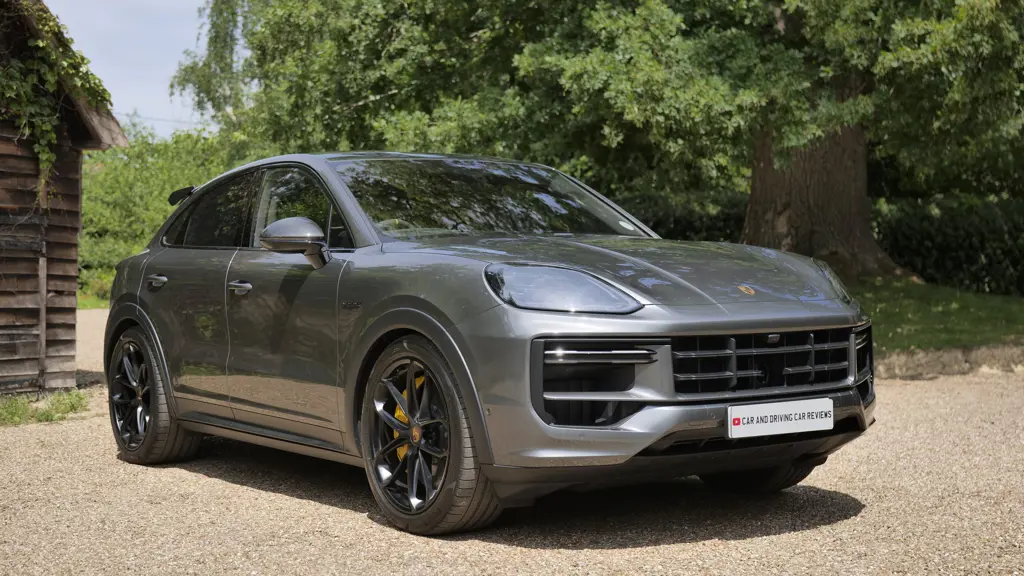 Porsche Cayenne E-Hybrid 5dr Tiptronic S 5 Seat