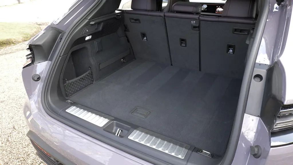 Porsche Macan 300kW 4 100kWh 5dr Auto Lux Pack