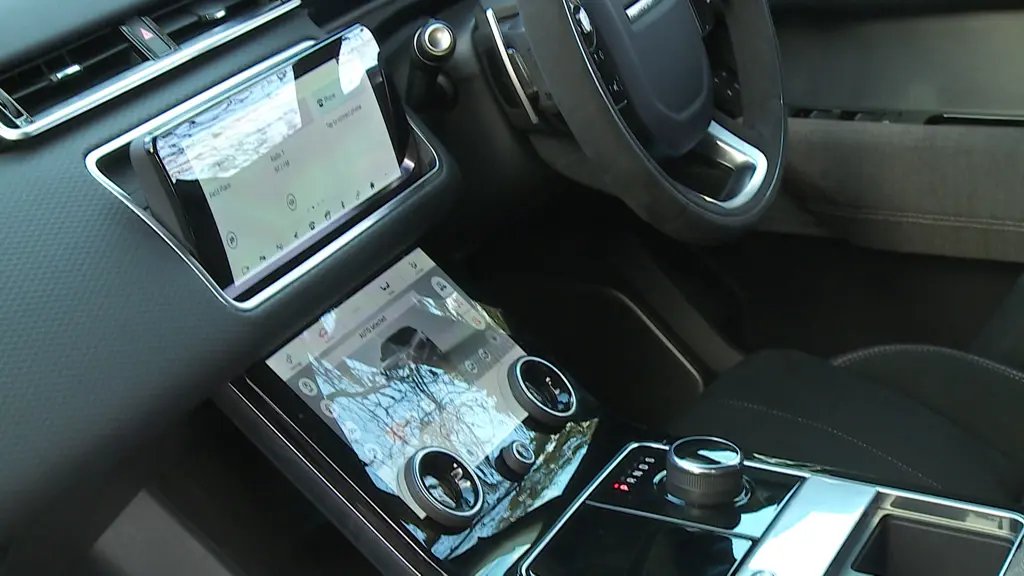 Land Rover Range Rover Velar 2.0 P400e S 5dr Auto