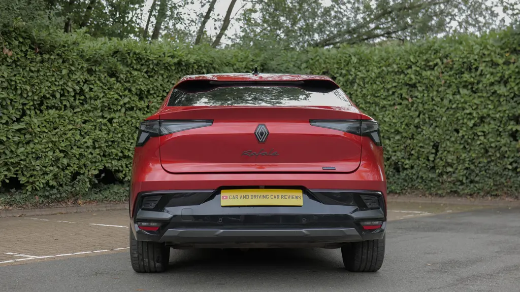 Renault Rafale E-Tech FHEV Techno Esprit Alpine 5dr Auto 4C