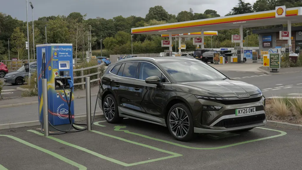 Skoda Enyaq 210kW 85 SE L 82kWh 5dr Auto Plus